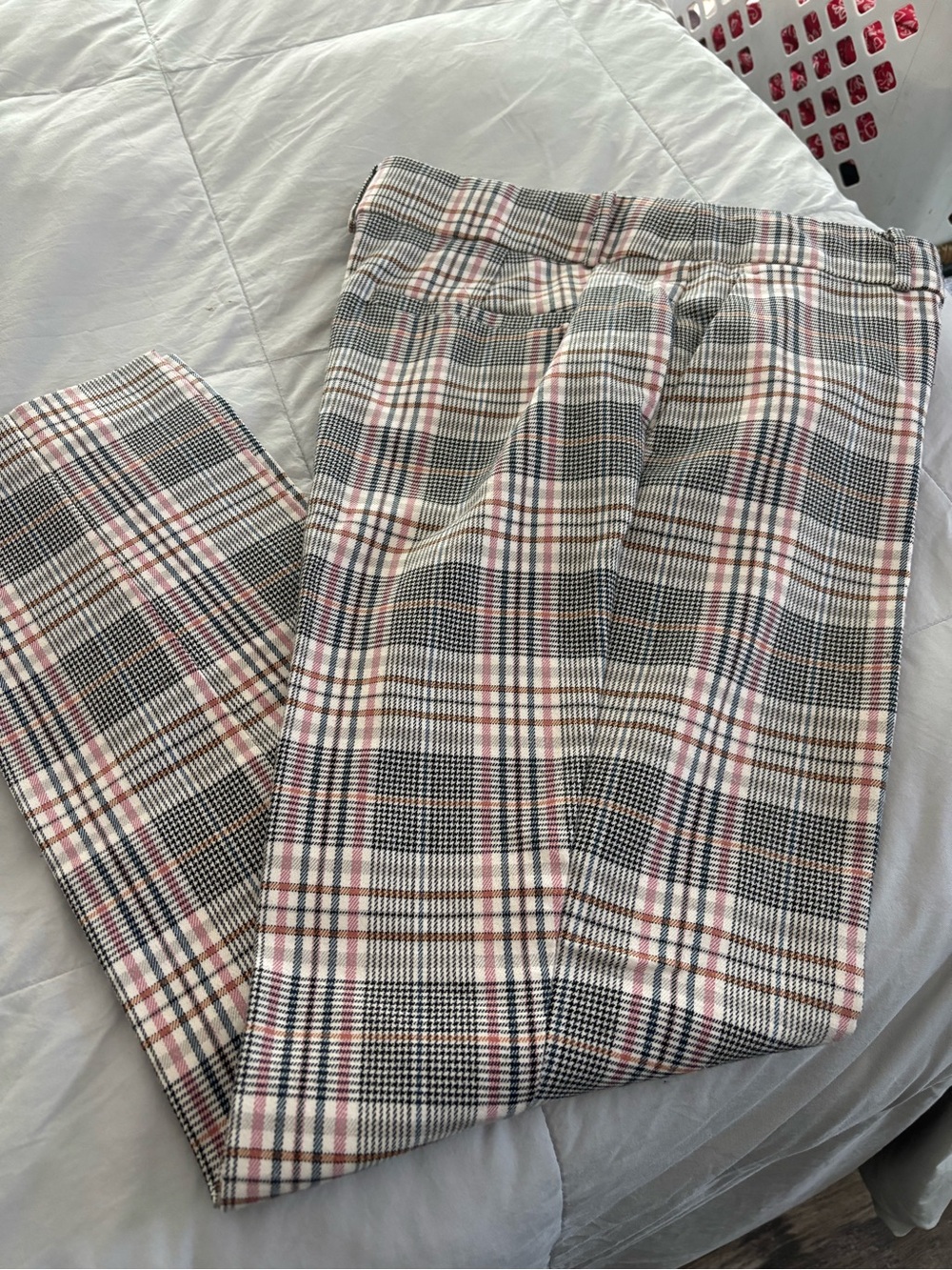 LOFT Plaid Men’s Dress Pants in Beige, Pink, Black, and Gray